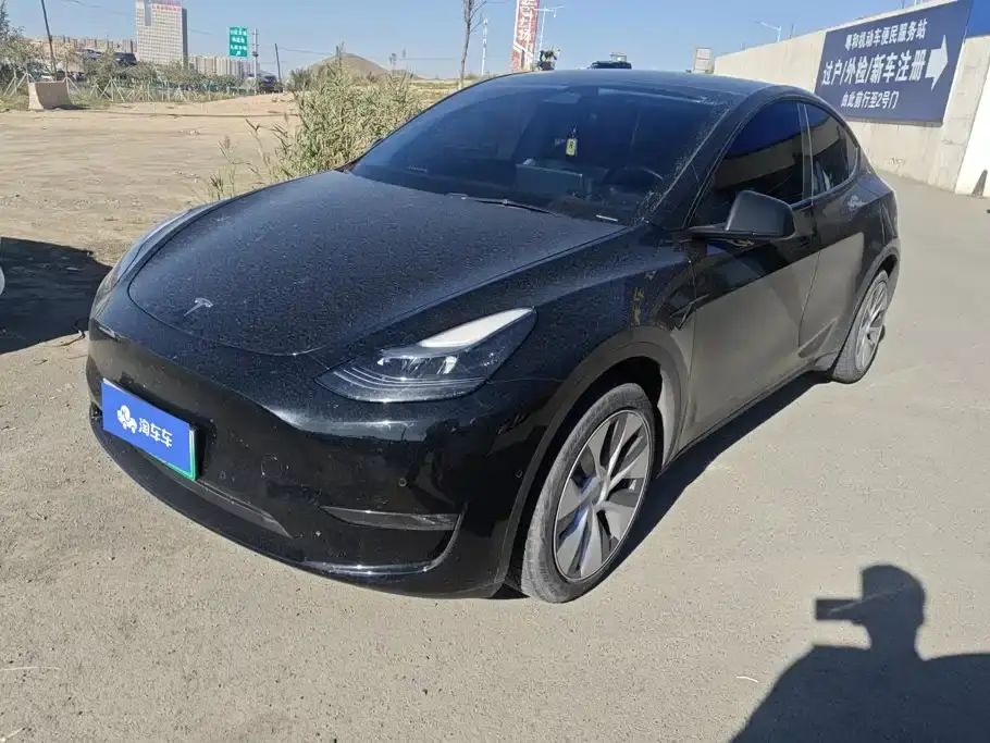 Tesla Model Y Performance High-Performance All-Wheel Drive Version 2023