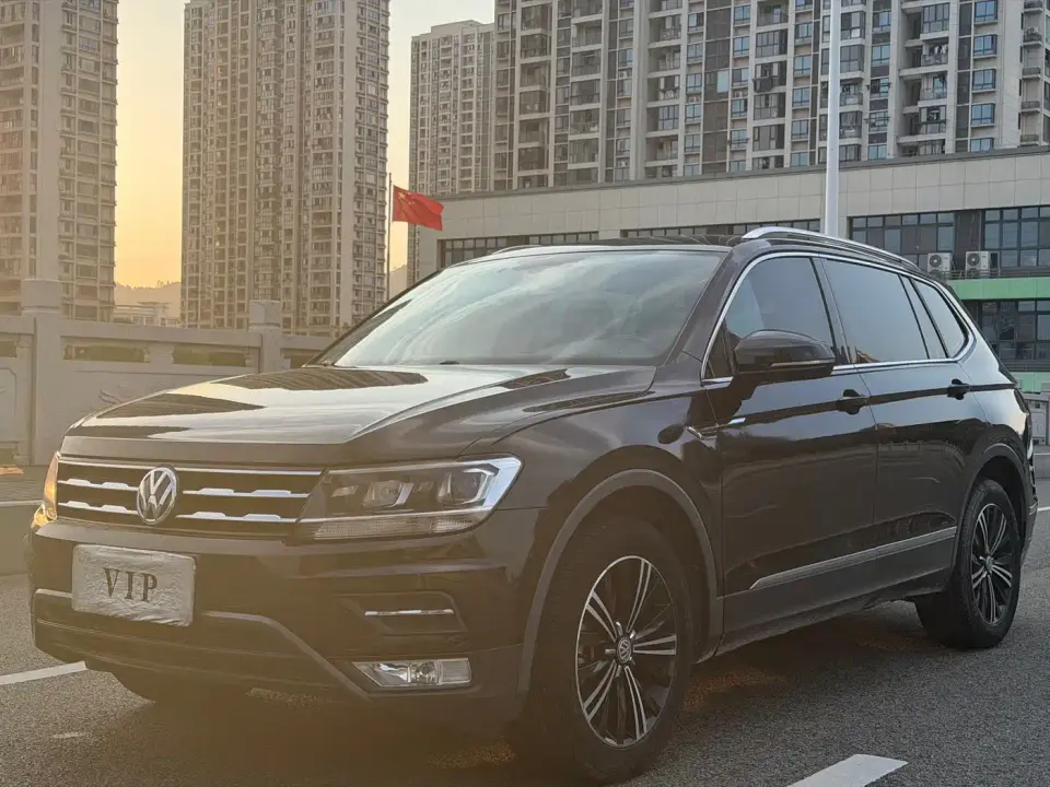 Volkswagen Tiguan L 330TSI Automatic 2WD Panorama Comfort Edition China VI 2019