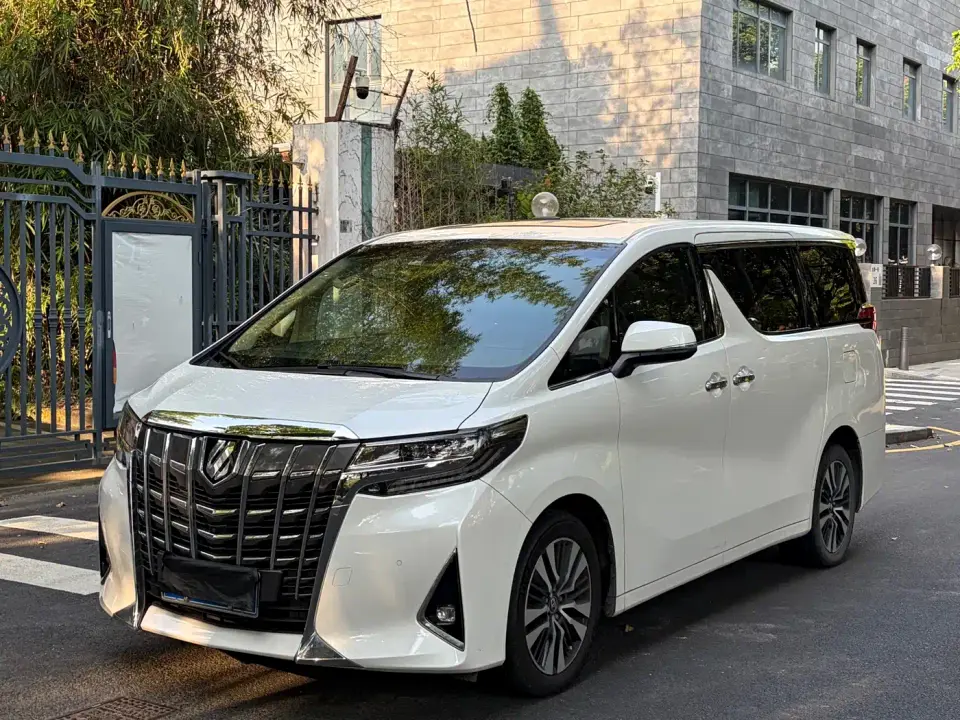 Toyota Alphard Facelift 3.5L Luxury Edition 2019