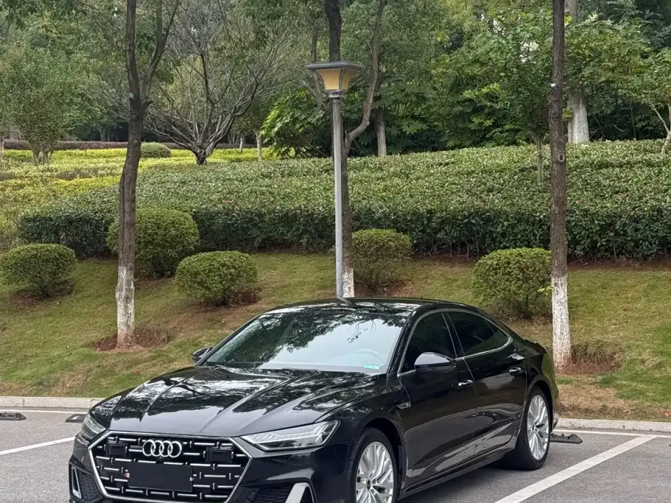 Audi A7L 45TFSI S-line Dream Edition Crystal Package 2024