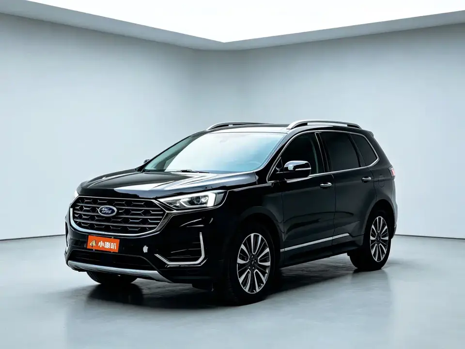 Ford Edge PLUS EcoBoost 245 FWD Luxury Sharp 7-seater 2022
