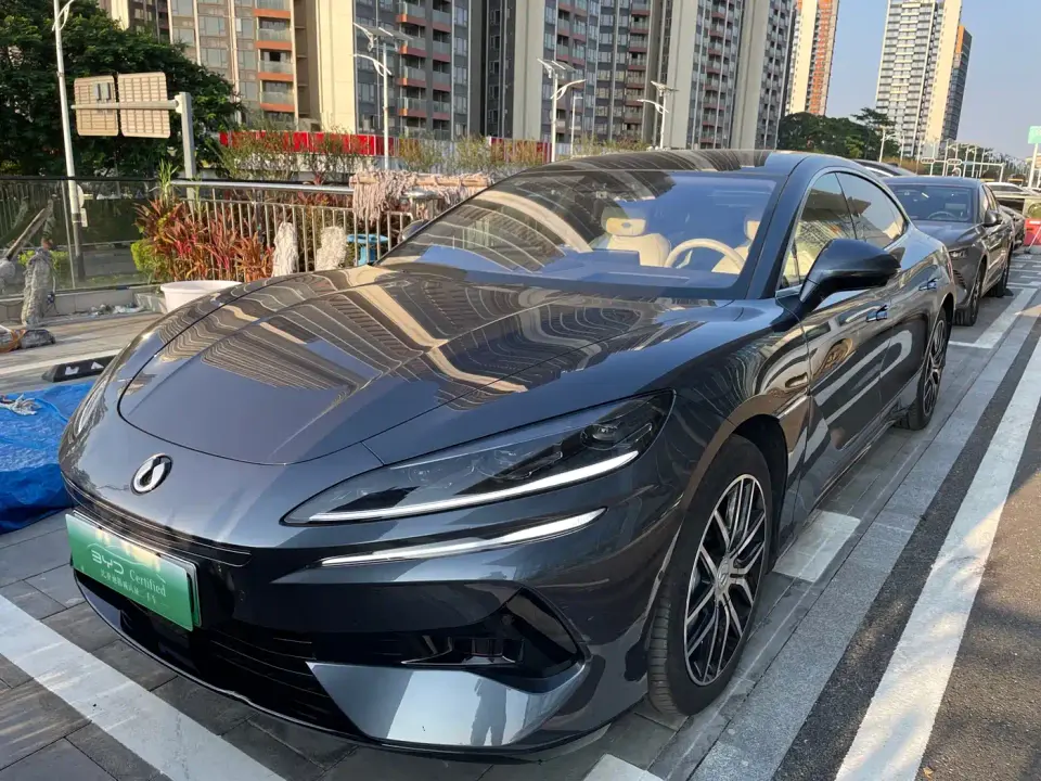 Denza Z9 Model 1100km AWD Max Edition 2024