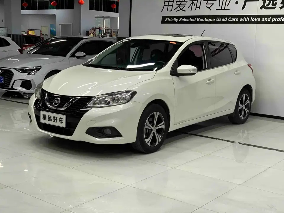 Nissan Tiida 1.6L CVT Smart Edition 2020