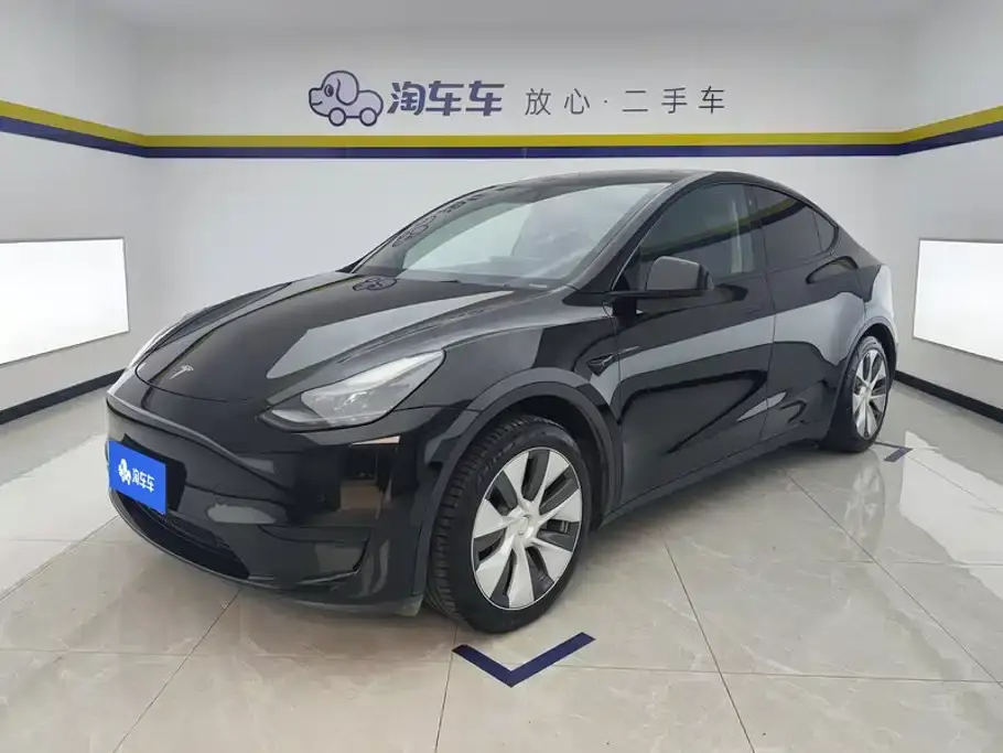 Tesla Model Y Facelift Rear-Wheel Drive Version 2023