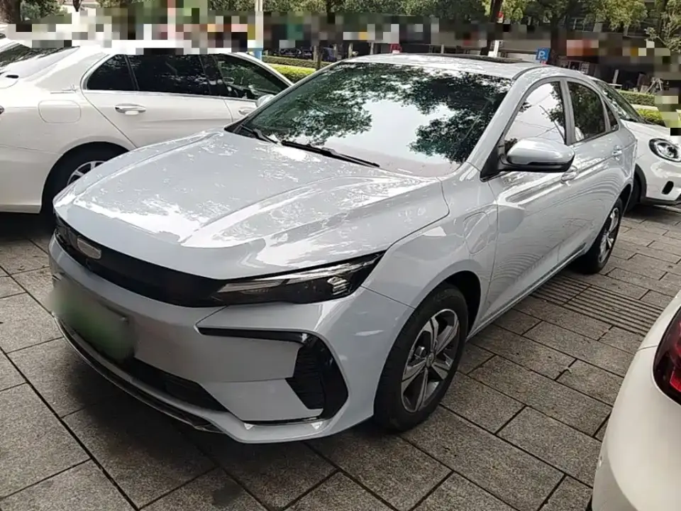 Geely Emgrand L HiP Model Champion Edition 1.5TD-DHT Pro 100KM Surpassing Type 2024