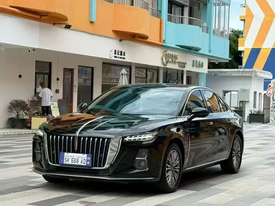 Hongqi H5 2.0T Auto Smart Connect Flag Comfort 2023