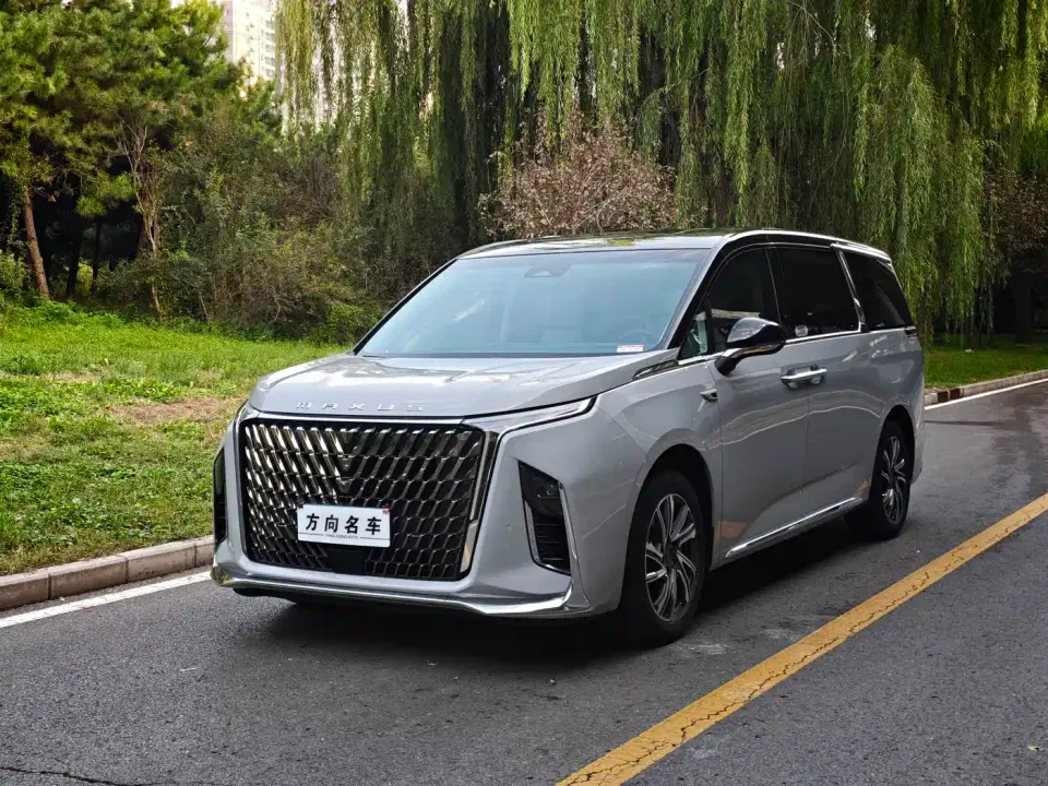 SAIC Maxus Maxus G90 2.0T Interstellar Six-Seater 2023