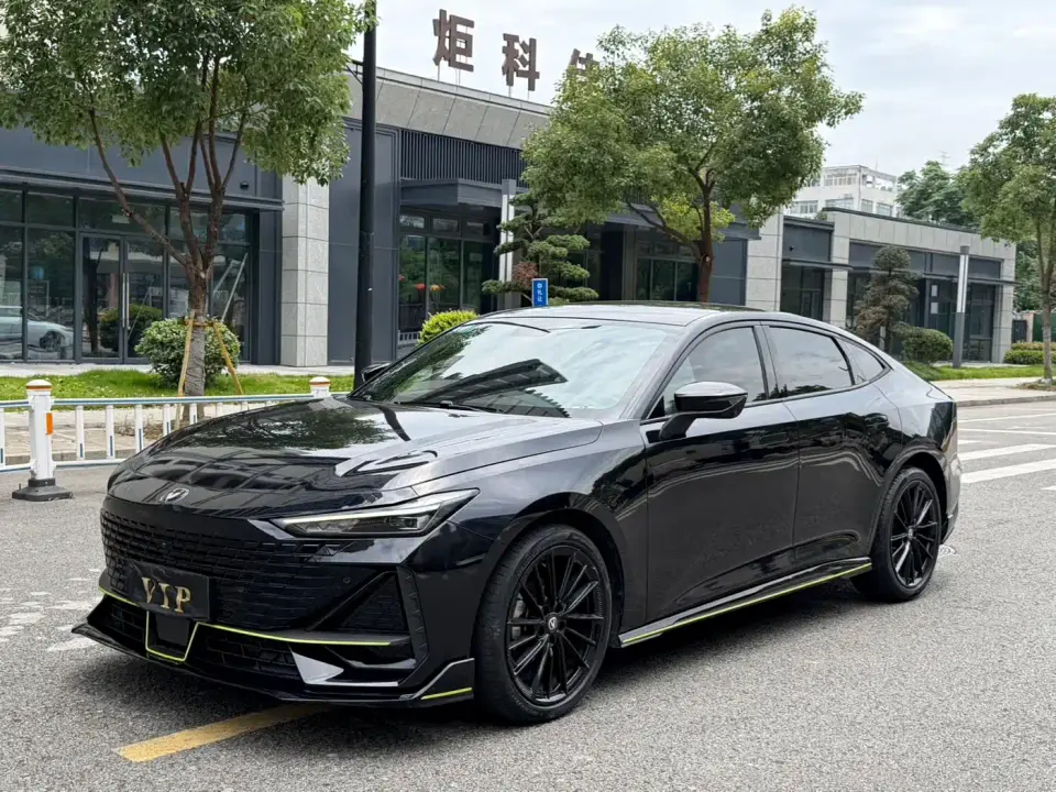 Changan UNI-V 1.5T Sport Edition 2022
