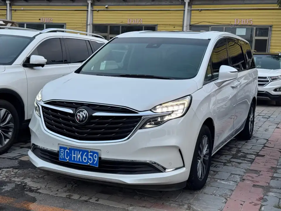 Buick GL8 ES Landmark 653T Premium 2022