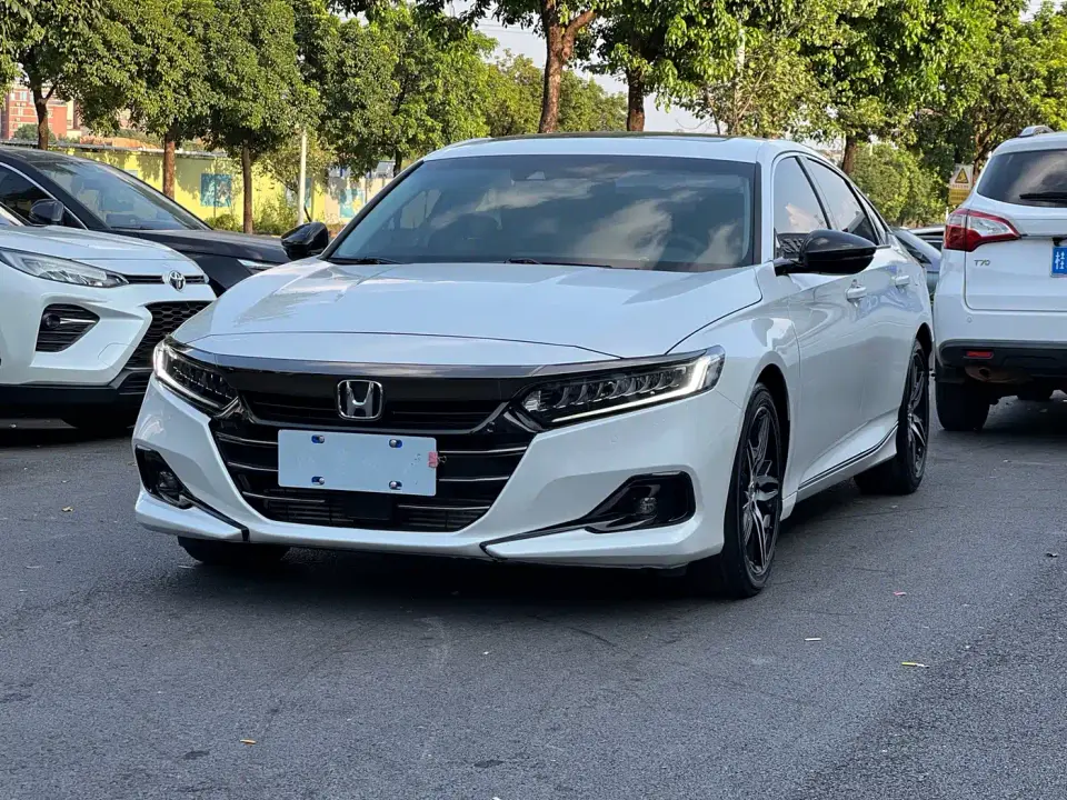 Honda Accord 260TURBO Phantom Night Premium 2023