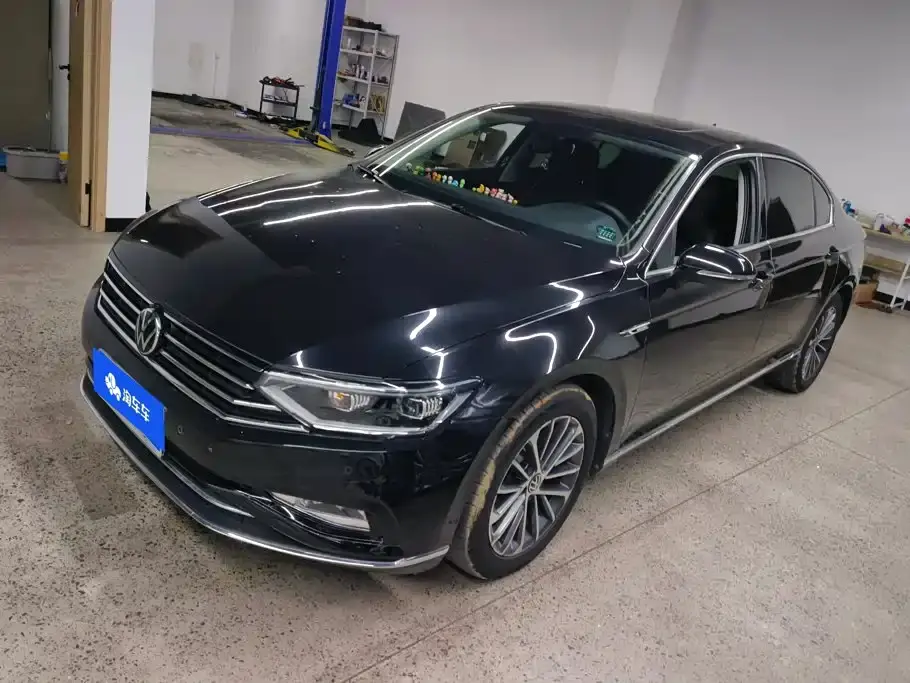 Volkswagen Magotan 330TSI DSG Luxury 2021