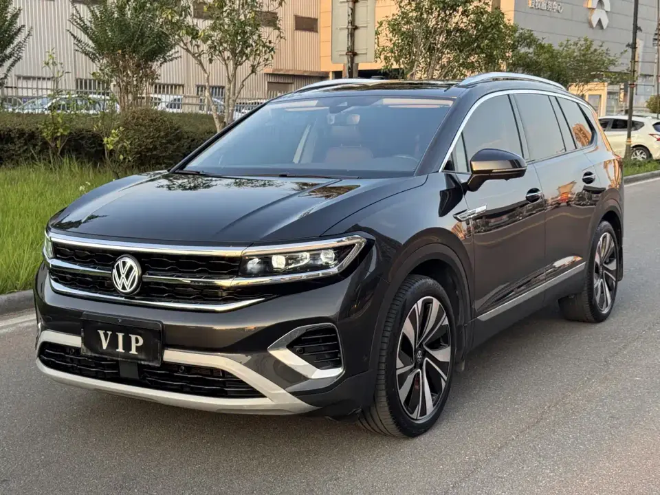Volkswagen Talagon Facelift 380TSI 4WD Luxury Premium Pro Edition 6-Seater 2023