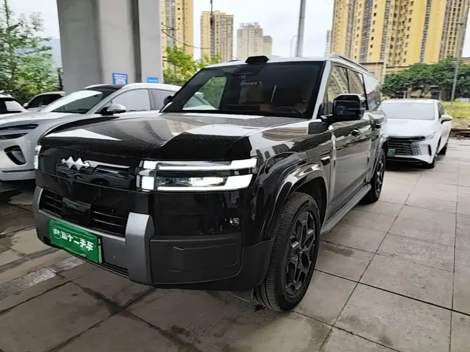 Fangchengbao Titanium 7 AWD Base Model 2025