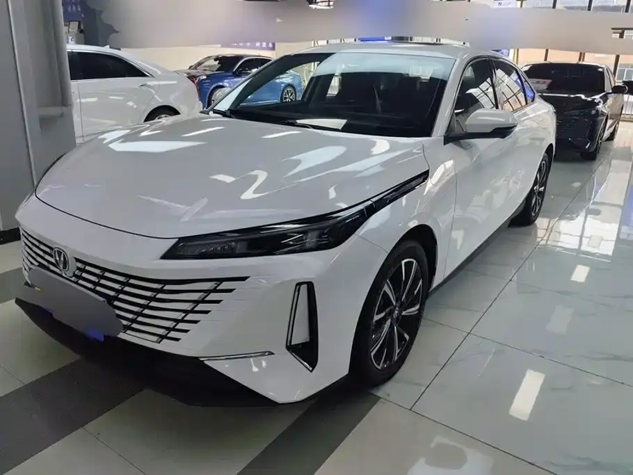 Changan Eado Model 1.5T GDI Auto Premium Type 2024