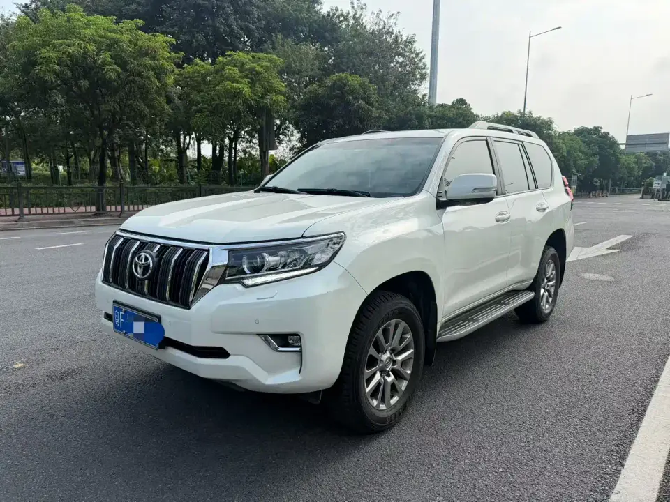 Toyota Prado 3.5L Automatic TX-L Rear-mounted Spare Tire 2019