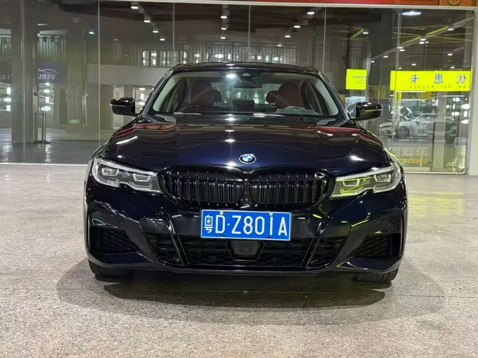 BMW 3 Series 330Li xDrive M Sport Night Edition 2021