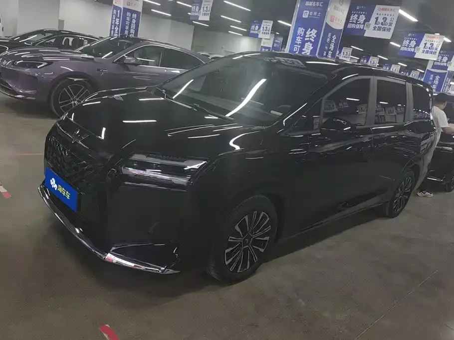 Wuling Motors Xingguang 730 Model Base Version 2026