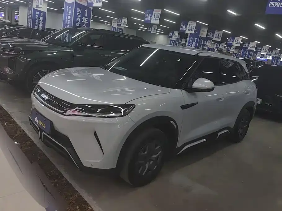 BYD Yuan UP 401KM Vitality Edition 2024