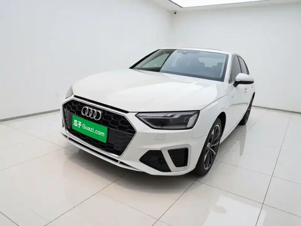 Audi A4L 40 TFSI Fashion Dynamic 2024