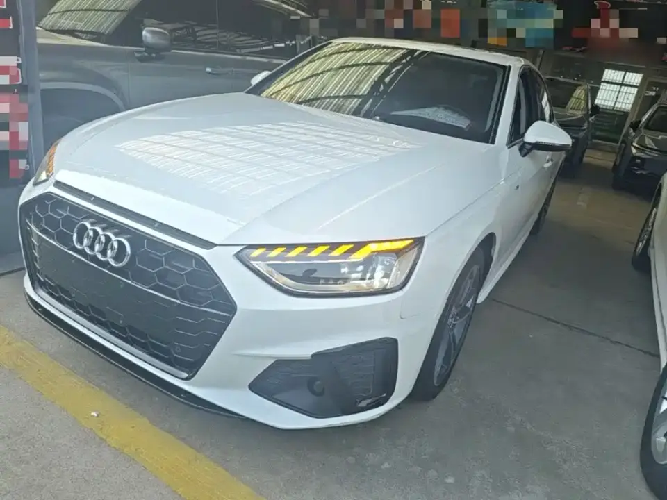 Audi A4L 40 TFSI Fashion Dynamic Edition 2021