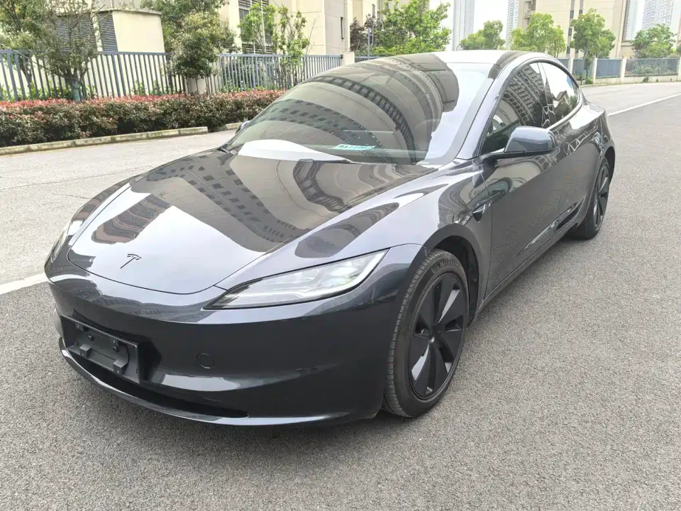 Tesla Model 3 Rear-Wheel Drive 2024