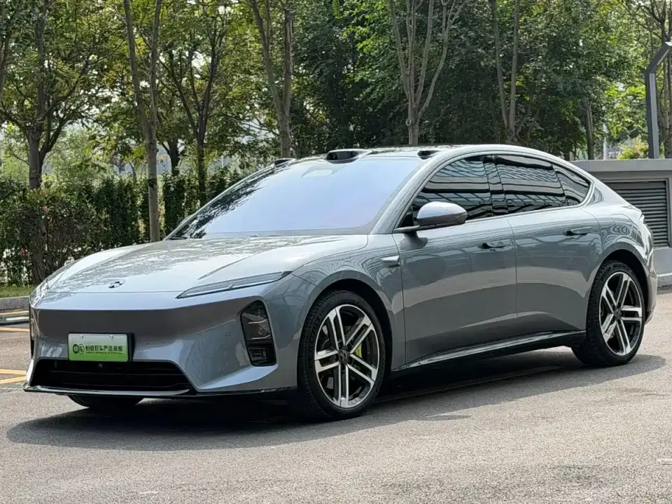 NIO ET5 Model Champion Commemorative Edition 75kWh 2025