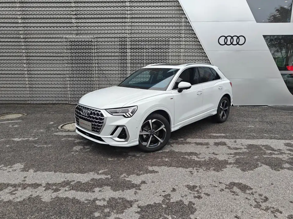 Audi Q3 Model Year Facelift quattro 45th Anniversary Edition 35TFSI Fashion Dynamic 2026