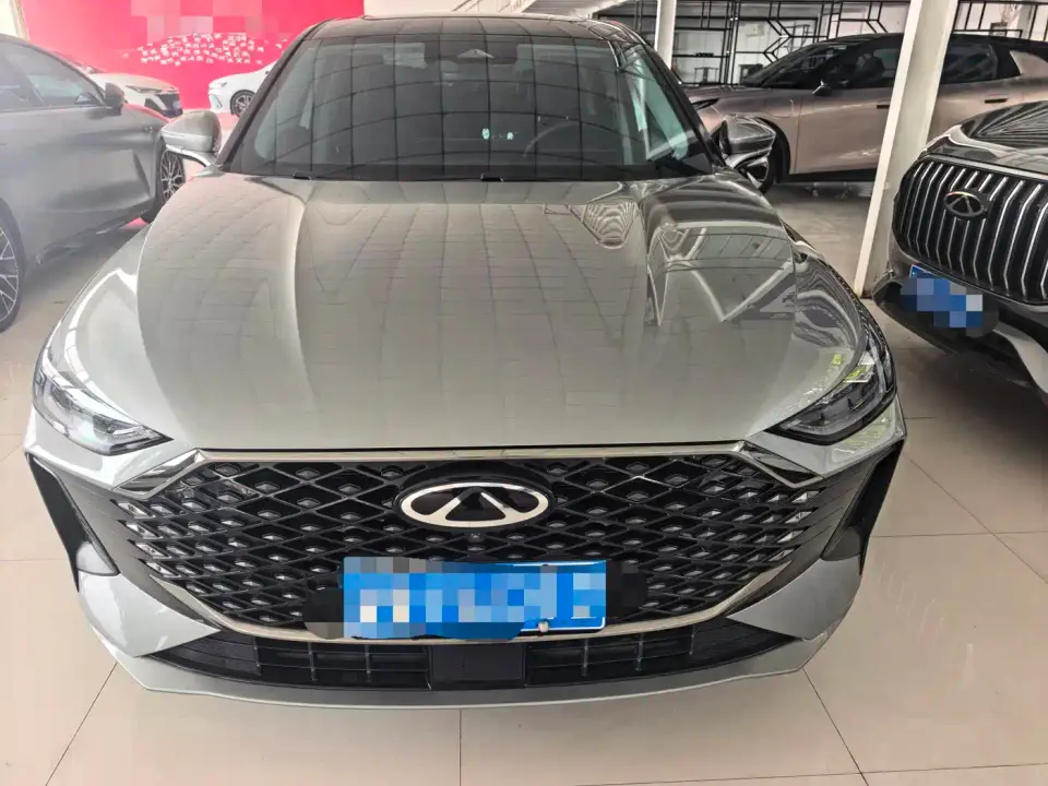 Chery Arrizo 8 PRO Pro 1.6T Luxury 2025