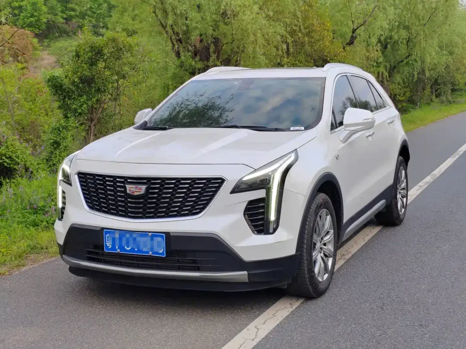 Cadillac XT4 28T FWD Premium Edition 2022