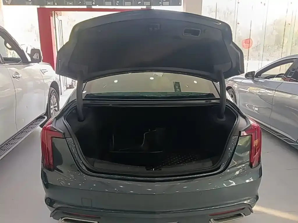 Cadillac CT5 Facelift 28T Luxury Edition 2020 — фото 19