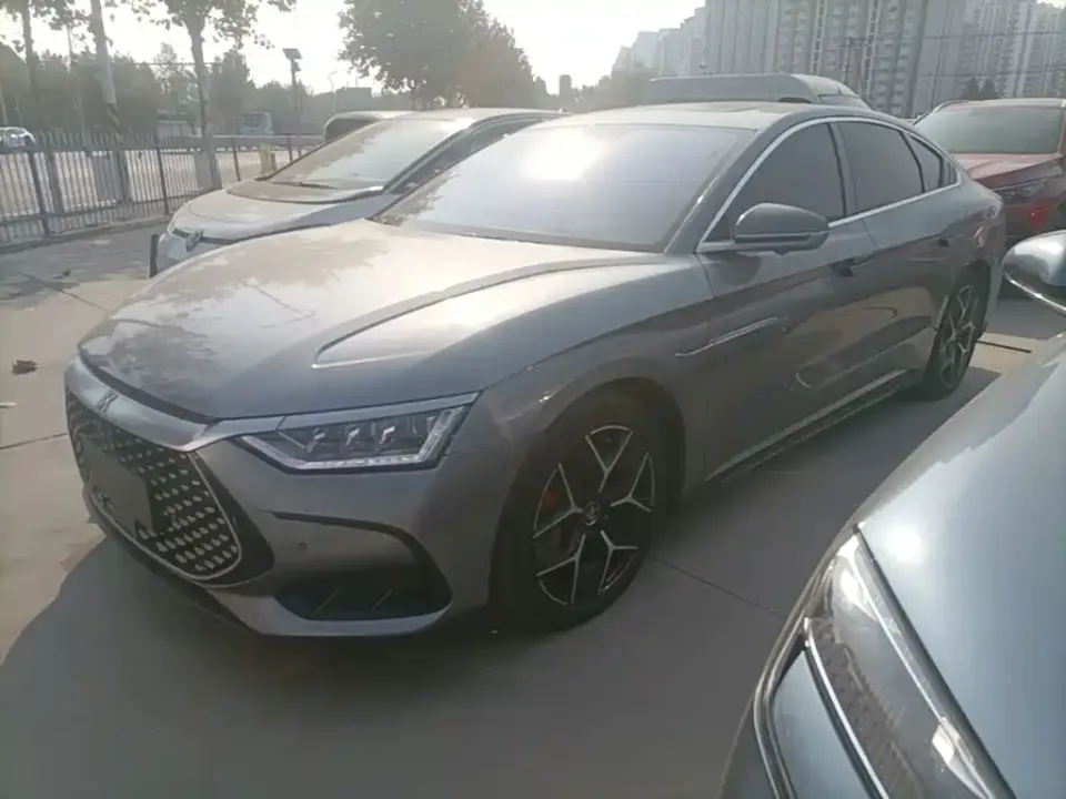 BYD Han DM-i 242KM Flagship 2022