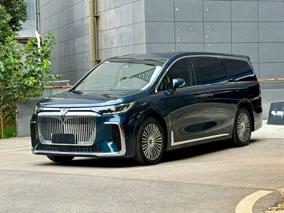 Voyah Auto Voyah Dreamer PHEV AWD Excellent Kunpeng Edition 2025
