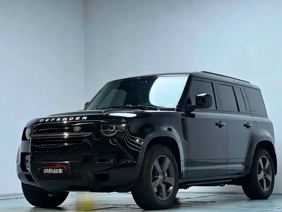 Land Rover Defender 110 3.0T P400 -Dynamic HSE 2025