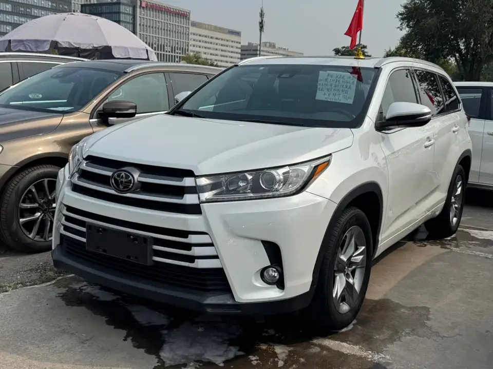 Toyota Highlander 2.0T 4WD Luxury 7-seater China VI 2020