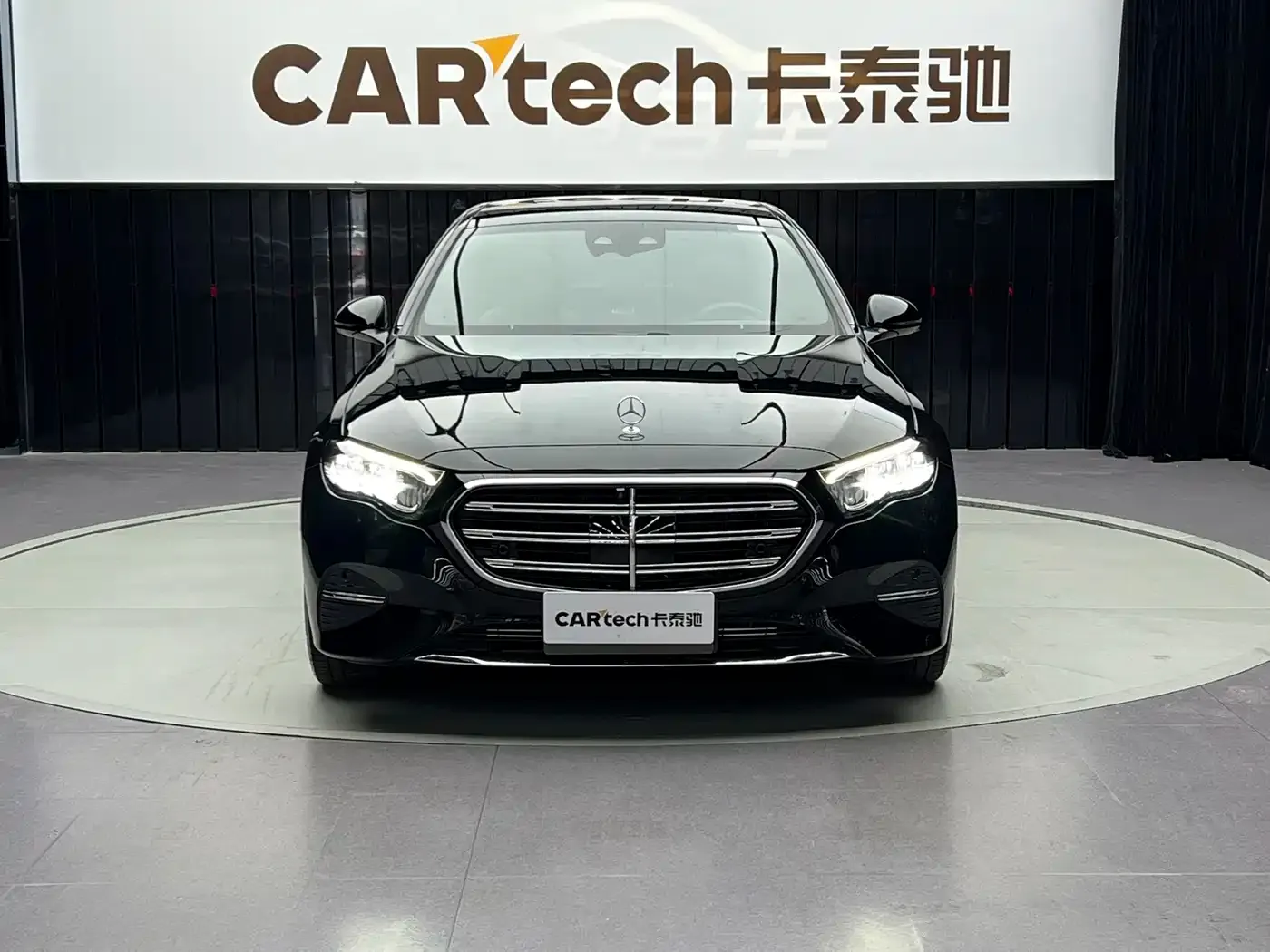 Mercedes-Benz E-Class Model E 300 L Luxury 2024 — фото 3
