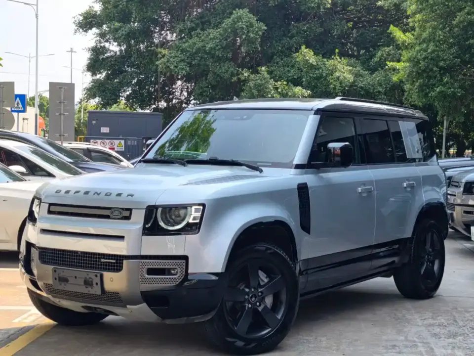 Land Rover Defender 110 P400 X-DYNAMIC HSE 2022