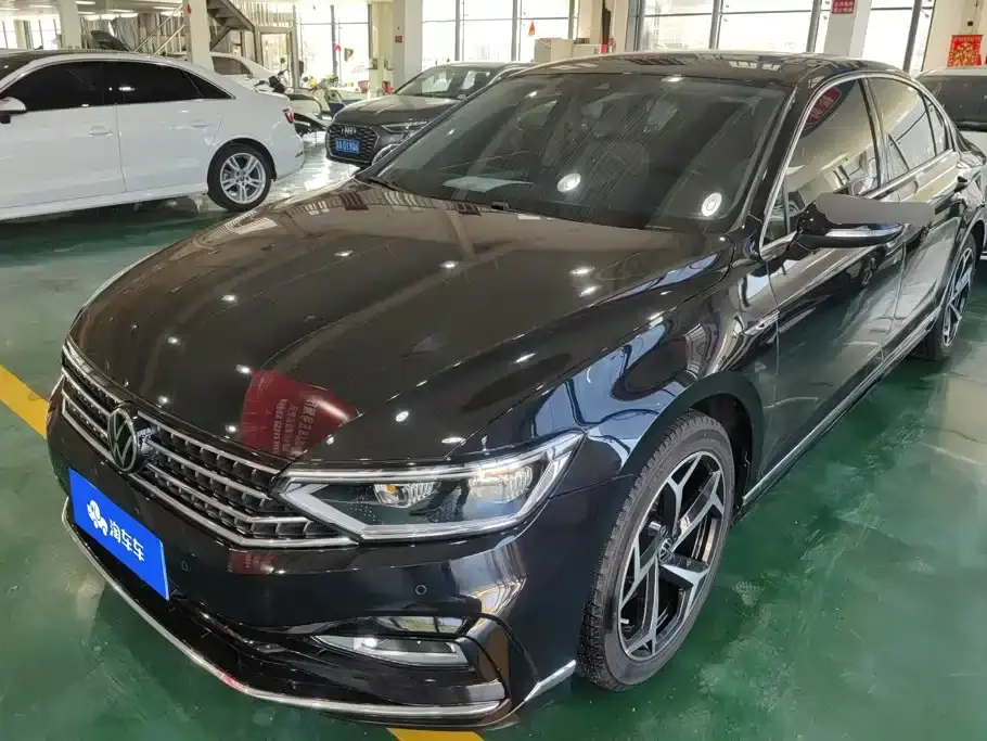 Volkswagen Magotan Model 2 Million Commemorative Edition 330TSI DSG Luxury 2024