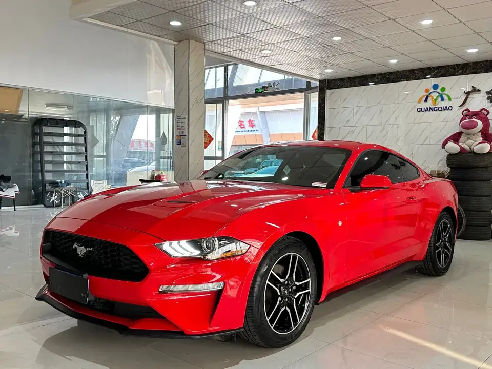 Ford Mustang 2.3L EcoBoost 2019