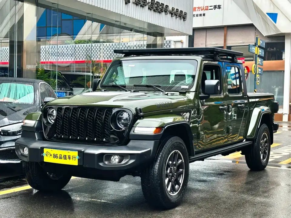Jeep Gladiator 3.6L Pioneer Edition 2022