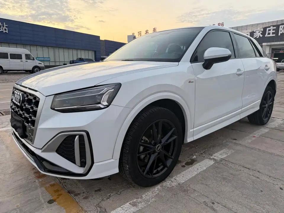 Audi Q2L 35 TFSI Fashion Dynamic 2023