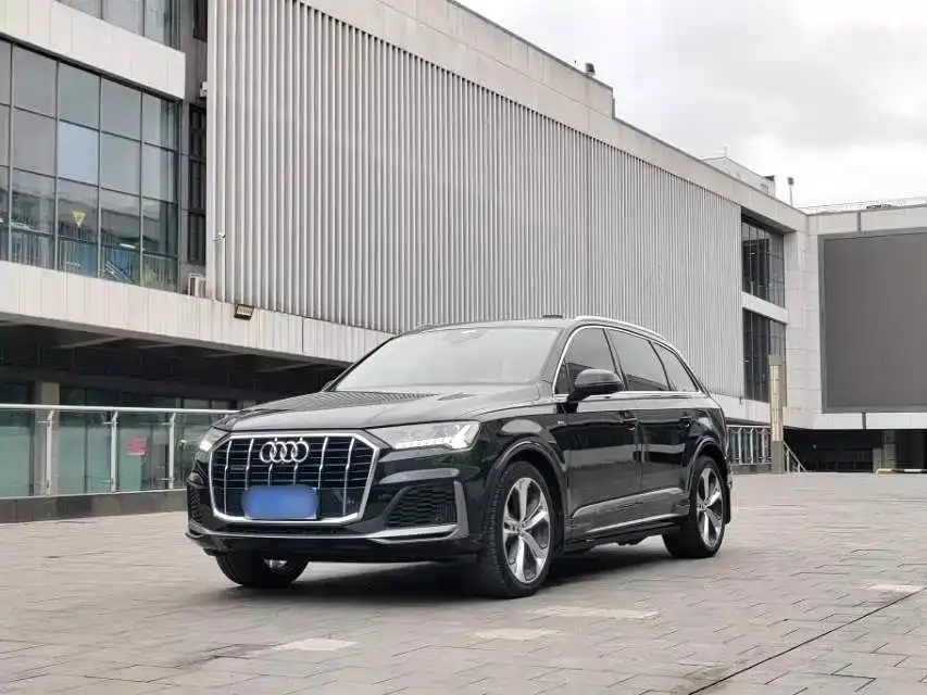 Audi Q7 55 TFSI quattro Black Warrior Exclusive Edition 2020