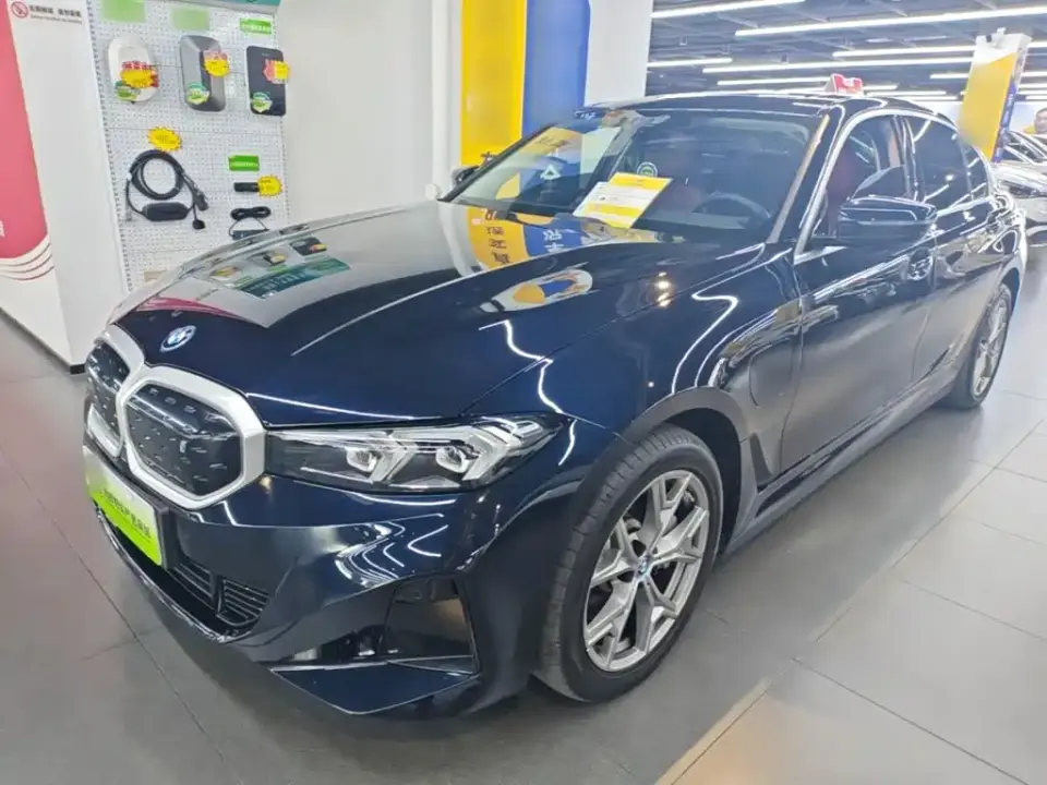 BMW i3 eDrive 35 L 2024