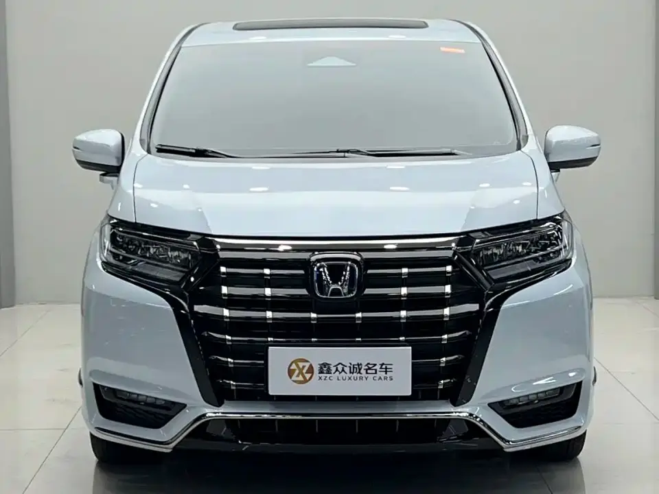 Honda Elysion 2.0L e:HEV Luxury Edition 2025