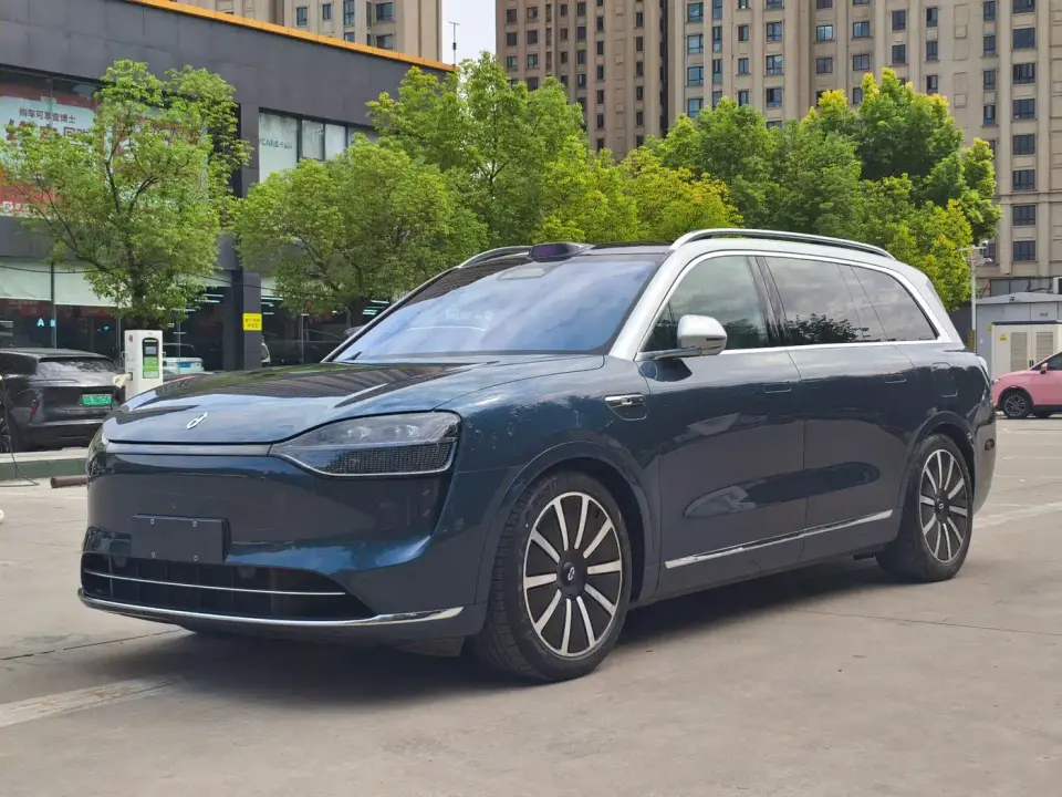 AITO Wenjie AITO M9 Range Extender Max Edition 42kWh 6-seater 2024