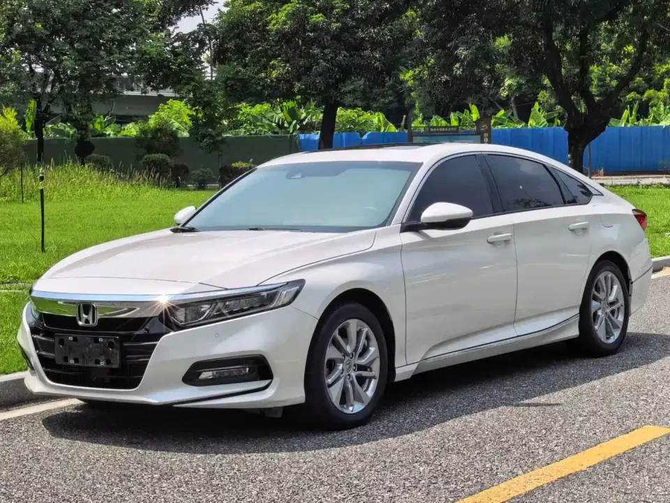 Honda Accord 260TURBO Luxury Edition China VI 2021