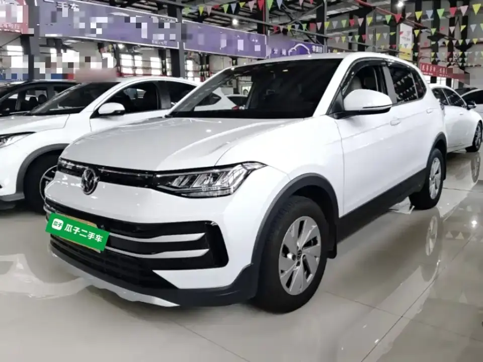 Volkswagen Tharu Model Rising Star 1.5L Advance Edition 2025
