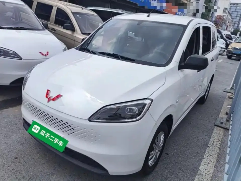 Wuling Motors Wuling Hongguang New Energy Model Range Extender Hybrid 50KM Standard 2026
