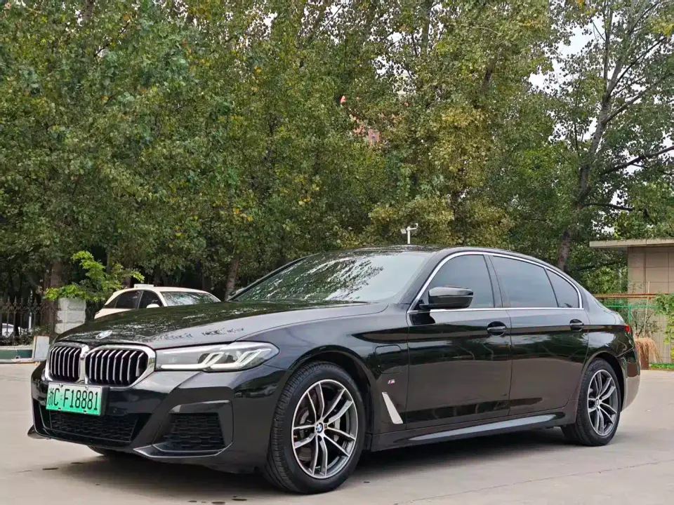 BMW 5 Series New Energy 535Le M Sport Package 2021