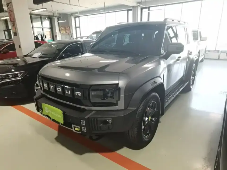 Jetour Traveler 2.0T 4WD Cross PRO Entertainment Edition 2024