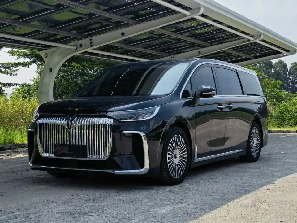 Voyah Auto Voyah Dreamer PHEV AWD Flagship Kunpeng Edition 2024